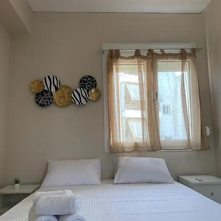Apartment Top Floor Renovated Studio Athens